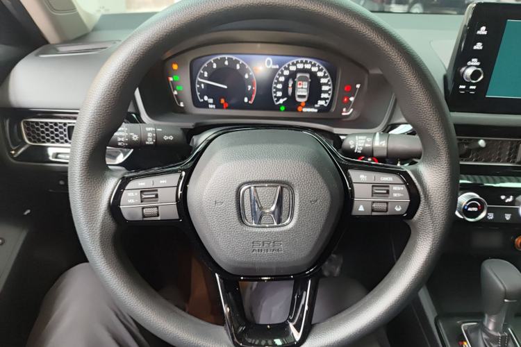 Used Honda Civic 2022 240TURBO CVT Dynamic Edition Steering Wheel