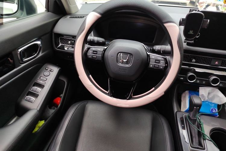 Used Honda Civic 2022 240TURBO CVT Dynamic Edition Steering Wheel