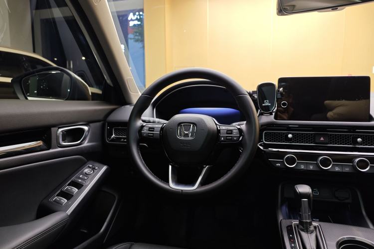 Used Honda Civic 2022 240TURBO CVT Dynamic Control Version Steering Wheel