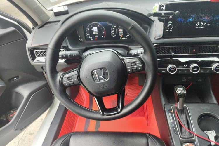 Used Honda Civic 2022 240TURBO CVT Dynamic Edition Steering Wheel