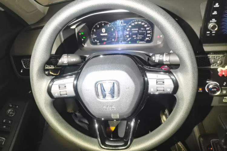Used Honda Civic 2022 240TURBO CVT Dynamic Edition Steering Wheel