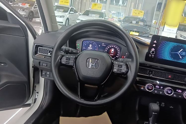 Used Honda Civic 2022 240TURBO CVT Dynamic Edition Steering Wheel