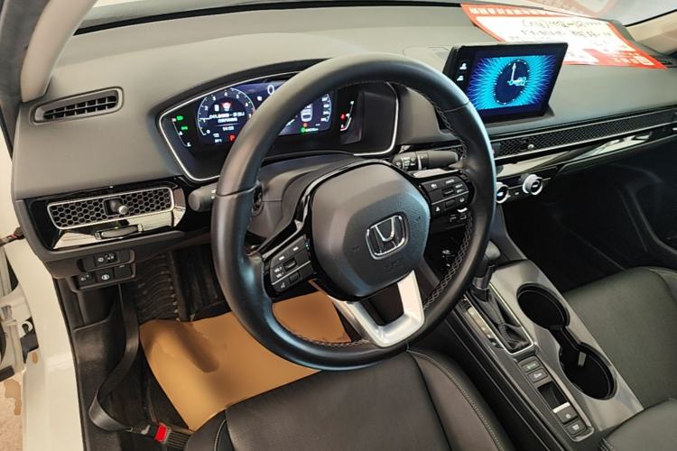 Used Honda Civic 2022 240TURBO CVT Dynamic Control Version Steering Wheel