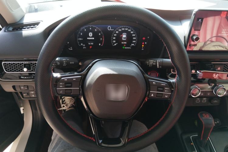 Used Honda Civic 2022 240TURBO CVT Dynamic Edition Steering Wheel