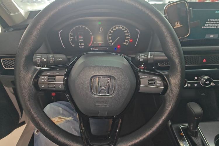 Used Honda Civic 2022 240TURBO CVT Dynamic Edition Steering Wheel