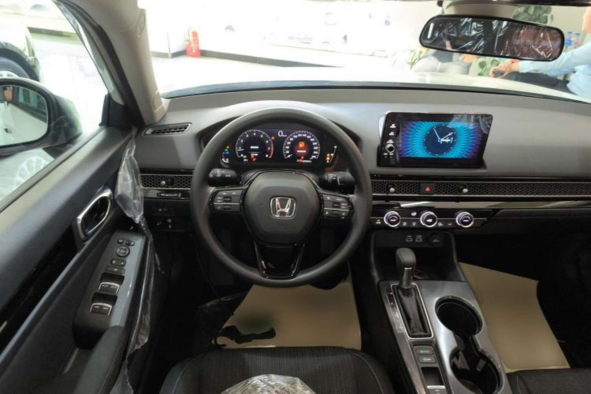 Used Honda Civic 2022 240TURBO CVT Dynamic Edition Steering Wheel