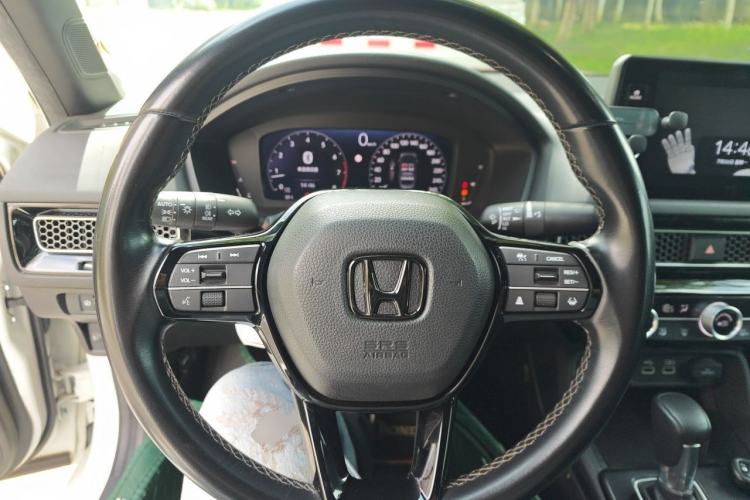 Used Honda Civic 2022 240TURBO CVT Dynamic Edition Steering Wheel