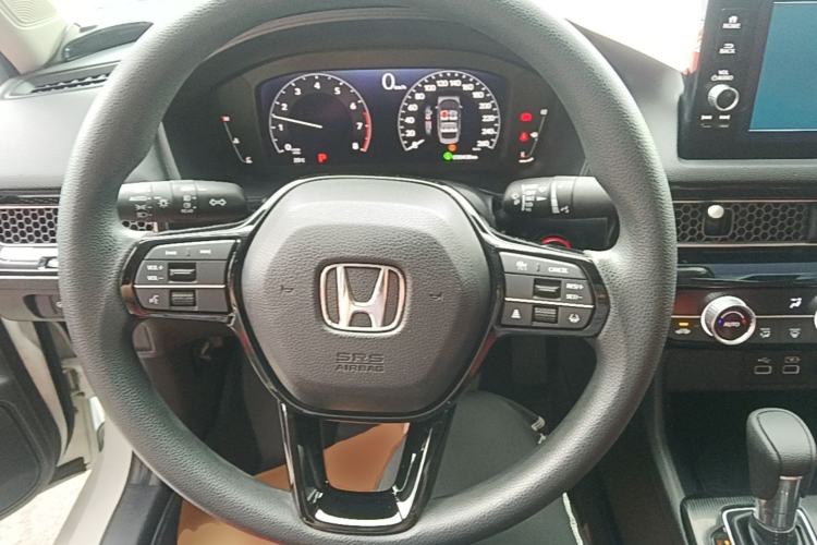 Used Honda Civic 2022 240TURBO CVT Dynamic Edition Steering Wheel