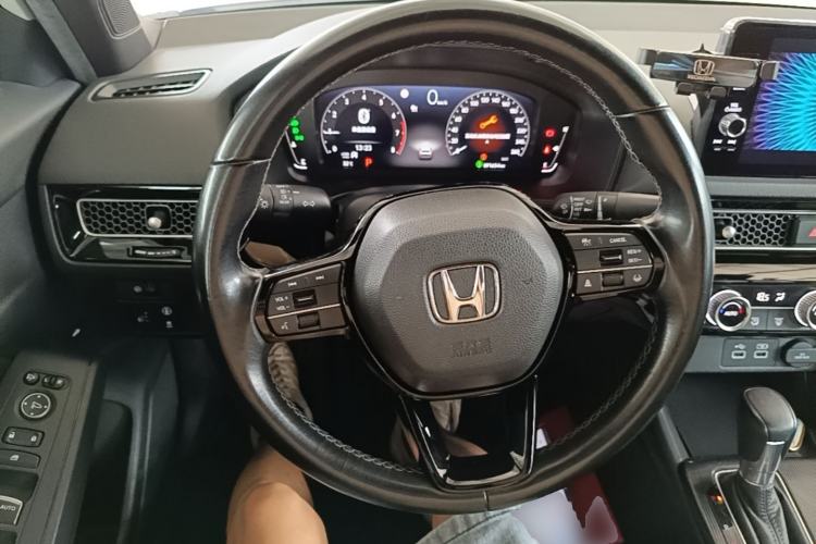 Used Honda Civic 2022 240TURBO CVT Dynamic Edition Steering Wheel