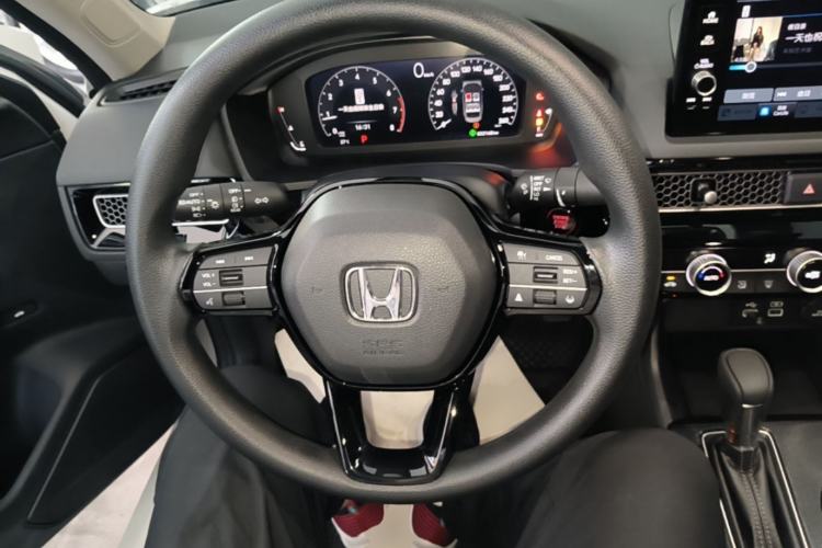 Used Honda Civic 2022 240TURBO CVT Dynamic Edition Steering Wheel