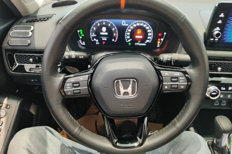 Used Honda Civic 2022 240TURBO CVT Dynamic Edition Steering Wheel