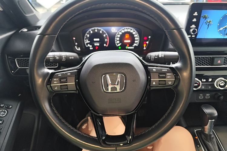 Used Honda Civic 2022 240TURBO CVT Dynamic Edition Steering Wheel