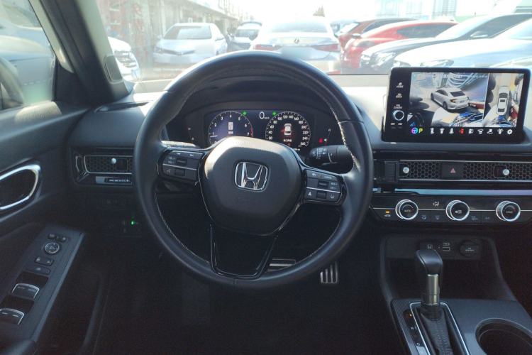 Used Honda Civic 2022 240TURBO CVT Dynamic Edition Steering Wheel
