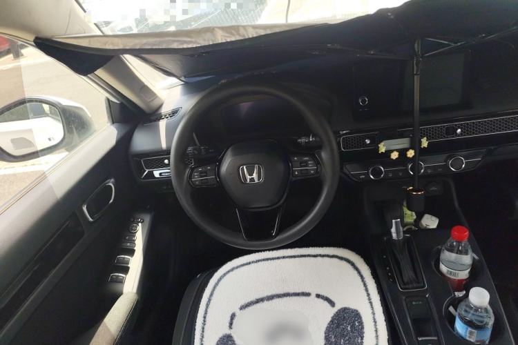 Used Honda Civic 2022 240TURBO CVT Dynamic Edition Steering Wheel