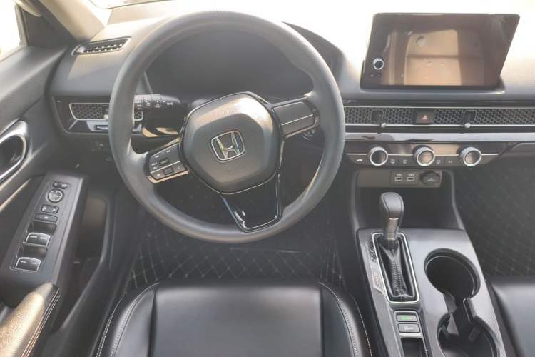 Used Honda Civic 2022 180TURBO CVT Shangdong Edition Steering Wheel
