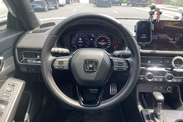 Used Honda Civic 2022 240TURBO CVT Dynamic Edition Steering Wheel