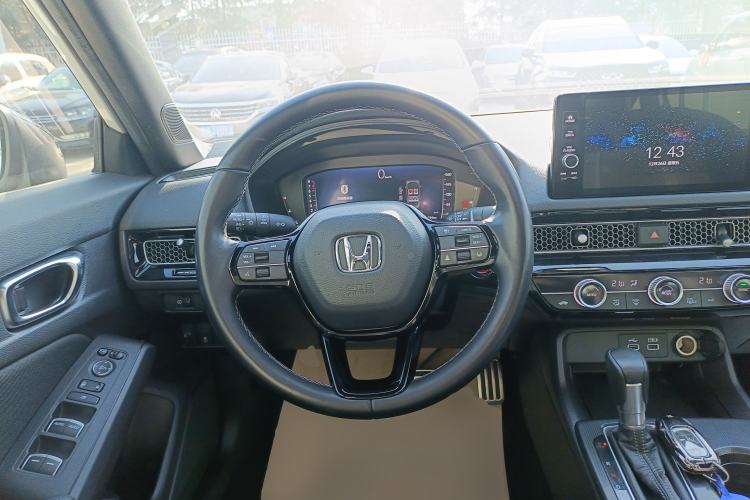 Used Honda Civic 2022 240TURBO CVT Dynamic Edition Steering Wheel