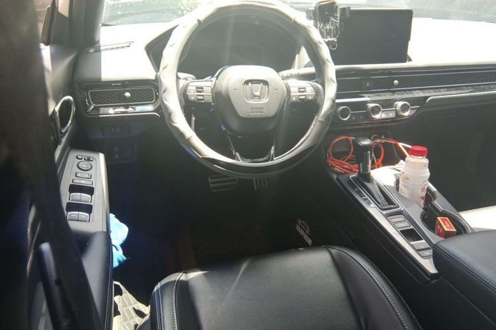Used Honda Civic 2022 240TURBO CVT Dynamic Edition Steering Wheel