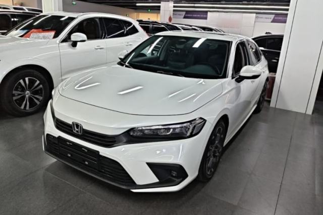 Ojetý Honda Civic 2022 240TURBO CVT Dynamic Control Version
