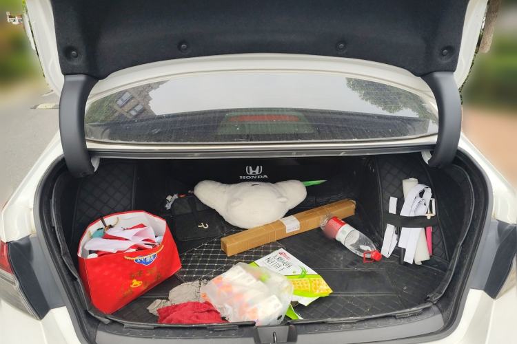 Used Honda Civic 2022 240TURBO CVT Dynamic Edition Trunk