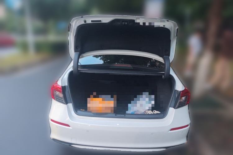Used Honda Civic 2022 240TURBO CVT Dynamic Edition Trunk