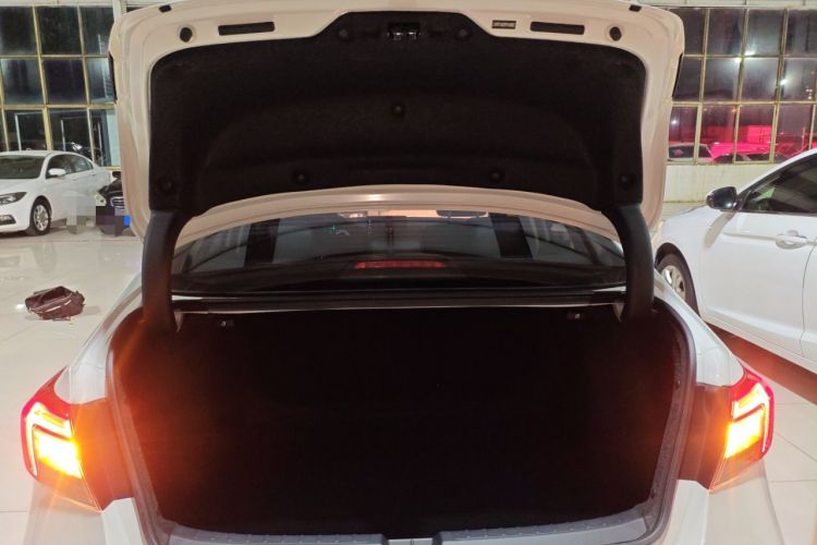 Used Honda Civic 2022 180TURBO CVT Shangqing Edition Trunk