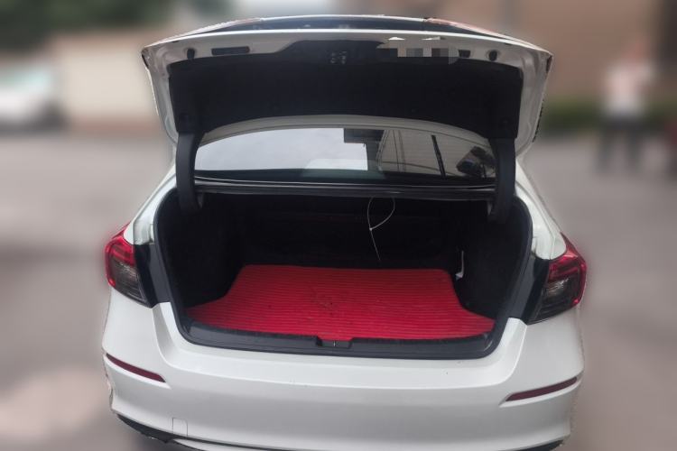 Used Honda Civic 2022 240TURBO CVT Dynamic Edition Trunk
