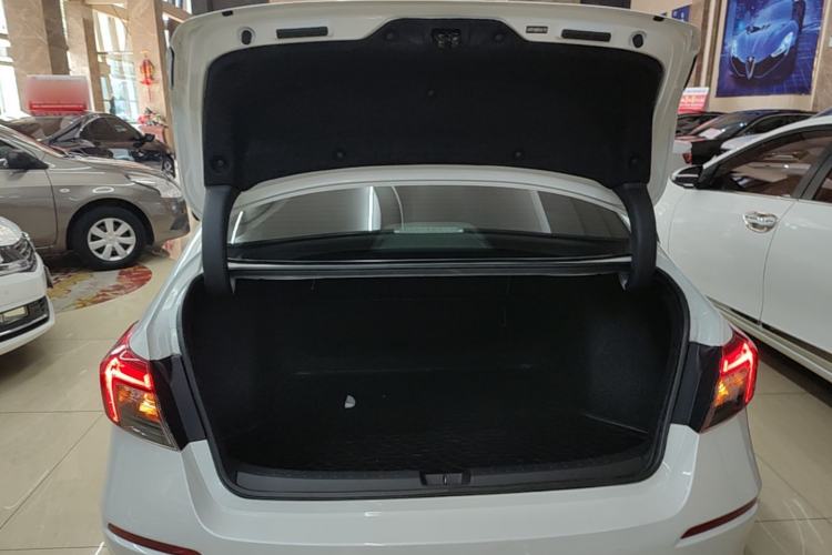 Used Honda Civic 2022 240TURBO CVT Jingcheng Edition Trunk