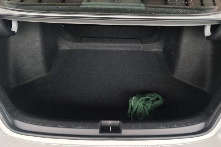 Used Honda Civic 2022 240TURBO CVT Dynamic Edition Trunk