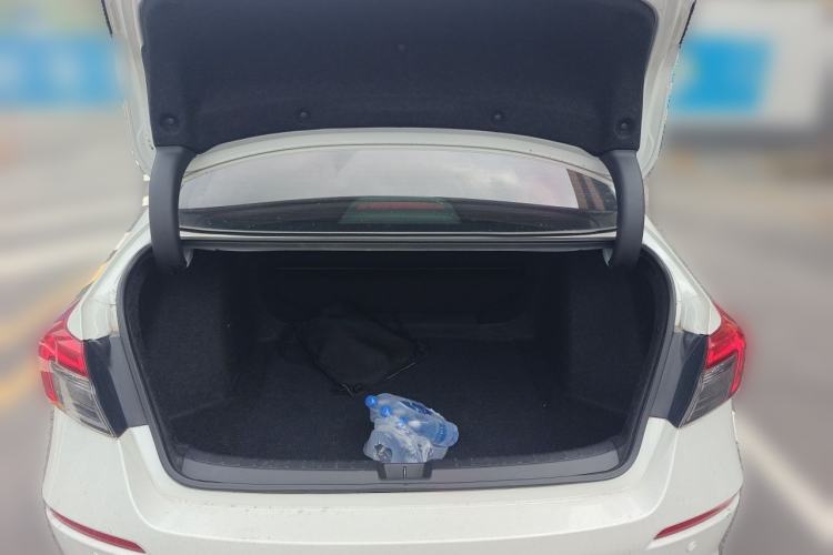 Used Honda Civic 2022 240TURBO CVT Dynamic Edition Trunk
