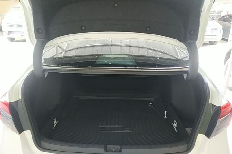 Used Honda Civic 2022 240TURBO CVT Dynamic Edition Trunk