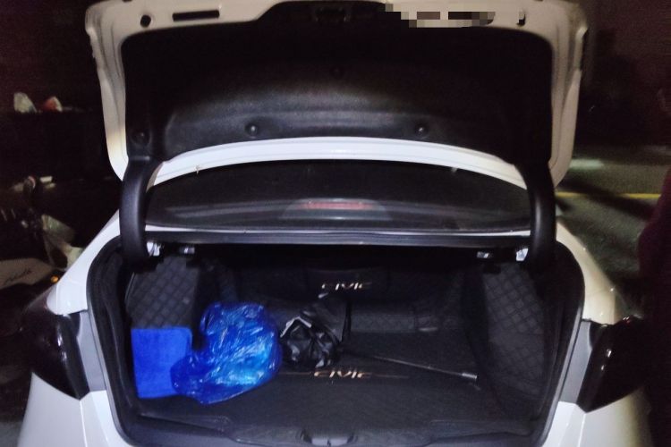 Used Honda Civic 2022 240TURBO CVT Dynamic Control Version Trunk