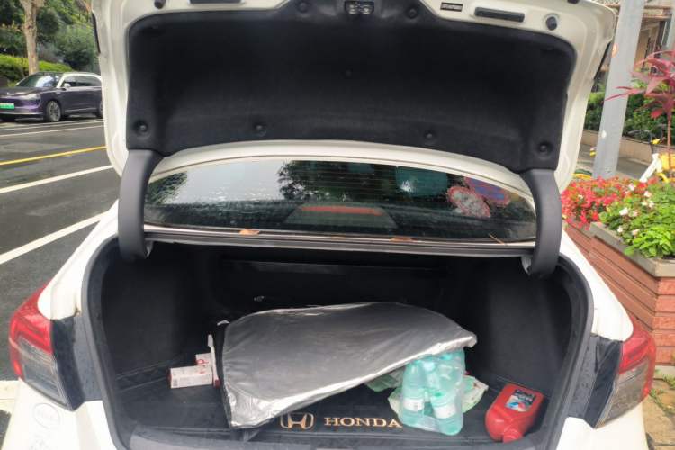 Used Honda Civic 2022 240TURBO CVT Dynamic Edition Trunk