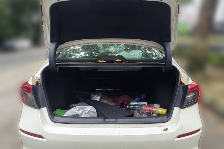 Used Honda Civic 2022 240TURBO CVT Dynamic Edition Trunk