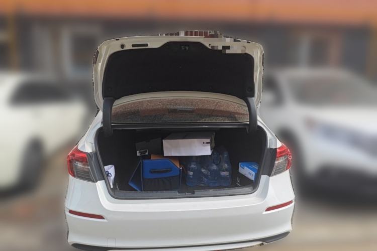 Used Honda Civic 2022 240TURBO CVT Dynamic Edition Trunk