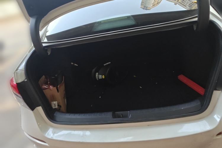 Used Honda Civic 2022 240TURBO CVT Dynamic Edition Trunk