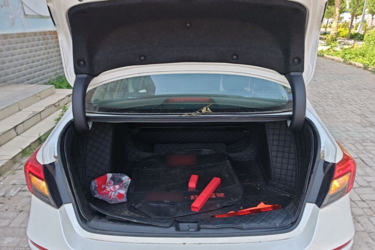 Used Honda Civic 2022 240TURBO CVT Dynamic Edition Trunk