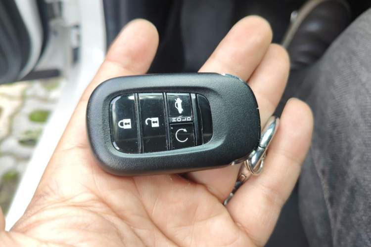 Used Honda Civic 2022 240TURBO CVT Dynamic Edition Vehicle Key