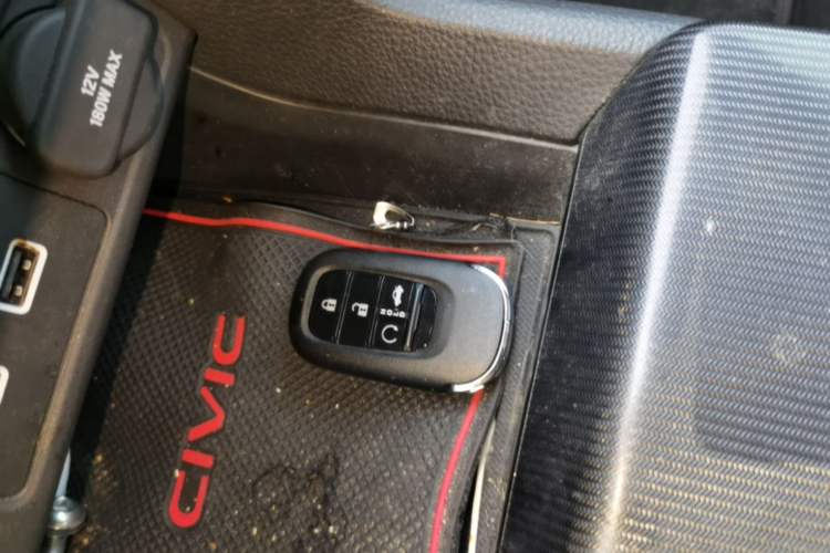 Used Honda Civic 2022 240TURBO CVT Dynamic Edition Vehicle Key