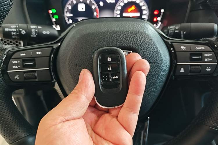 Used Honda Civic 2022 240TURBO CVT Dynamic Edition Vehicle Key