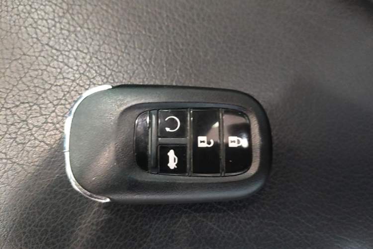 Used Honda Civic 2022 240TURBO CVT Dynamic Edition Vehicle Key