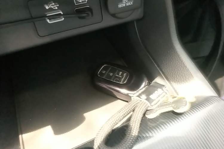 Used Honda Civic 2022 240TURBO CVT Dynamic Edition Vehicle Key