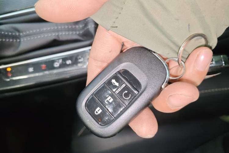 Used Honda Civic 2022 240TURBO CVT Dynamic Control Version Vehicle Key