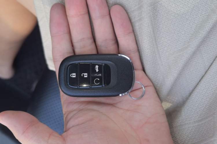 Used Honda Civic 2022 240TURBO CVT Dynamic Edition Vehicle Key