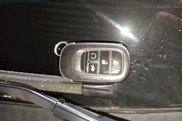 Used Honda Civic 2022 240TURBO CVT Dynamic Edition Vehicle Key