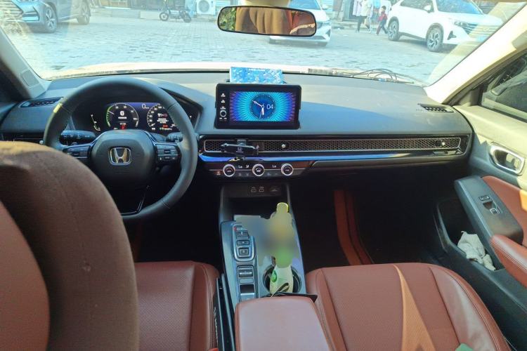Used Honda Civic 2023 HATCHBACK 2.0L eHEV Extreme Edition Center Console