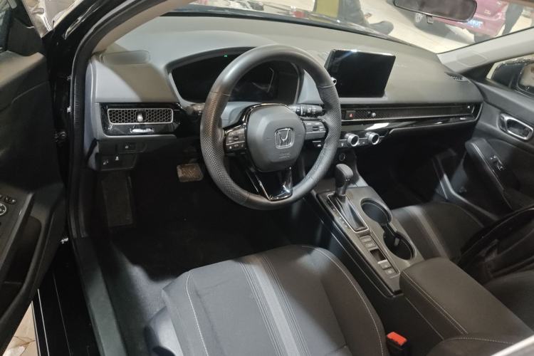 Used Honda Civic 2023 HATCHBACK 240TURBO CVT Zhiyue Edition Center Console