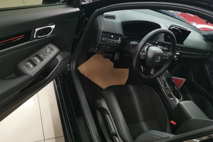Used Honda Civic 2023 HATCHBACK 240TURBO CVT Extreme Edition Driver Seat