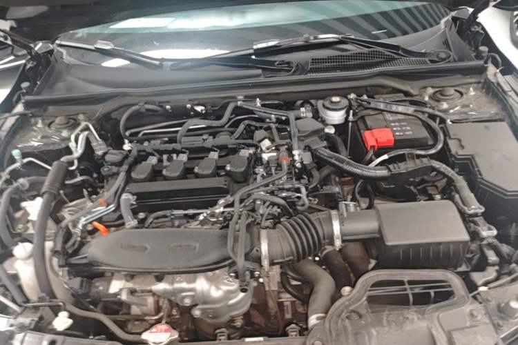 Used Honda Civic 2023 HATCHBACK 240TURBO CVT Zhiyue Edition Engine Bay