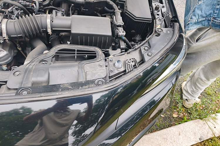 Used Honda Civic 2023 HATCHBACK 240TURBO CVT Extreme Edition Engine Bay Left